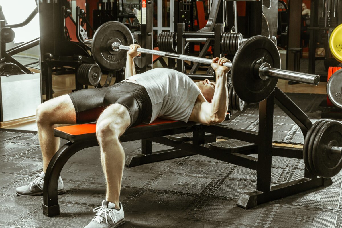 Banc de musculation réglable pour entraînement à domicile disponible chez GHIRSPORT en Algérie