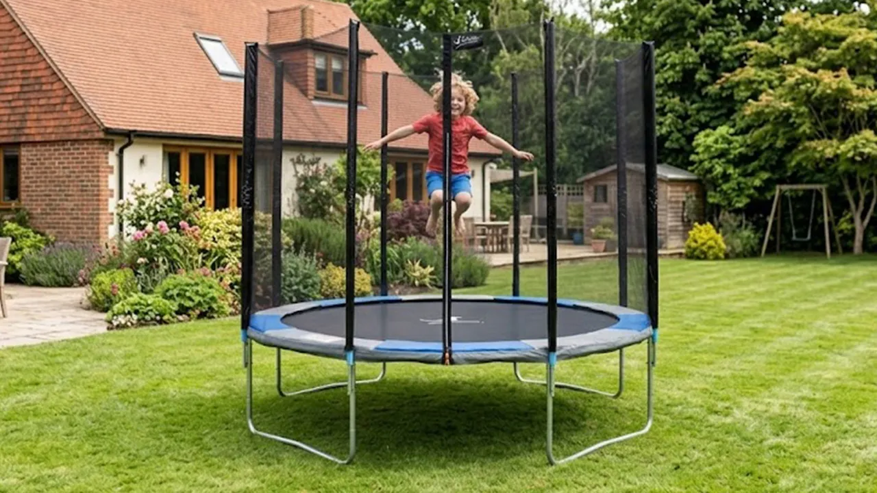 Trampoline pour un enfant